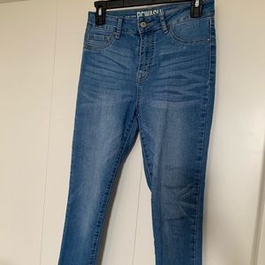 3/15$ SALE High waist Jean Super Skinny